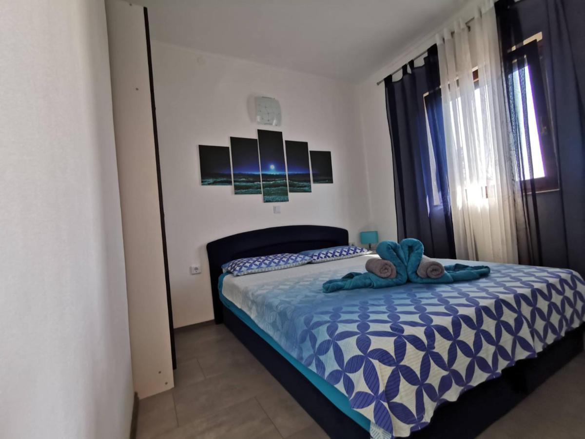 Apartmani Tajana Sukošan Εξωτερικό φωτογραφία
